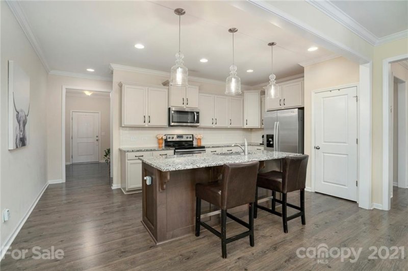 Property image 5 at 412 Tayberry Lane, Fort Mill, SC 29715