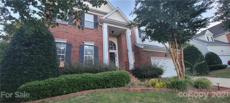 6515 Red Maple Drive