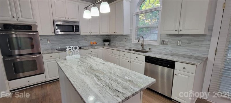 Property image 4 at 6515 Red Maple Drive, Charlotte, NC 28270