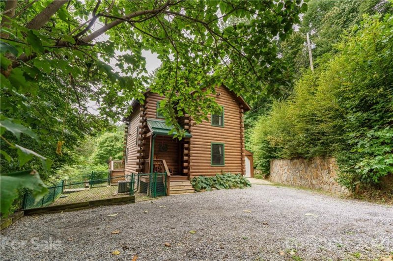 Property image 2 at 181 Lonesome Pines Road, Clyde, NC 28721