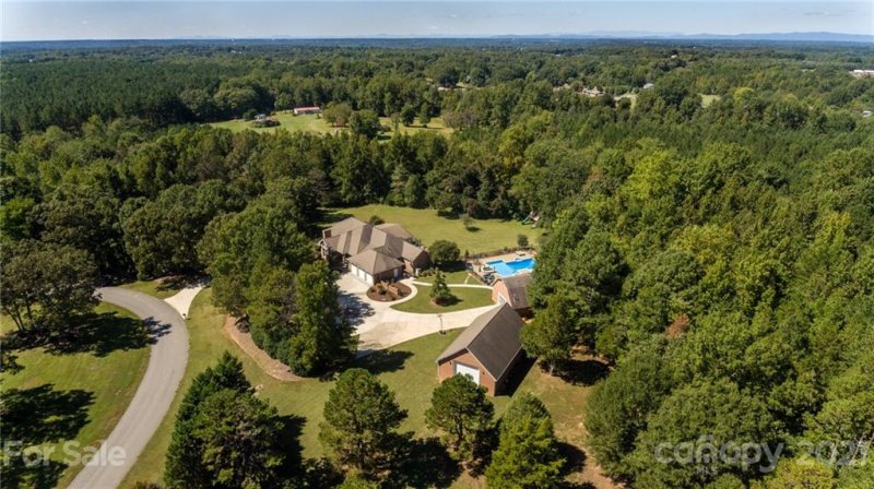 130 Lucky Strike Drive