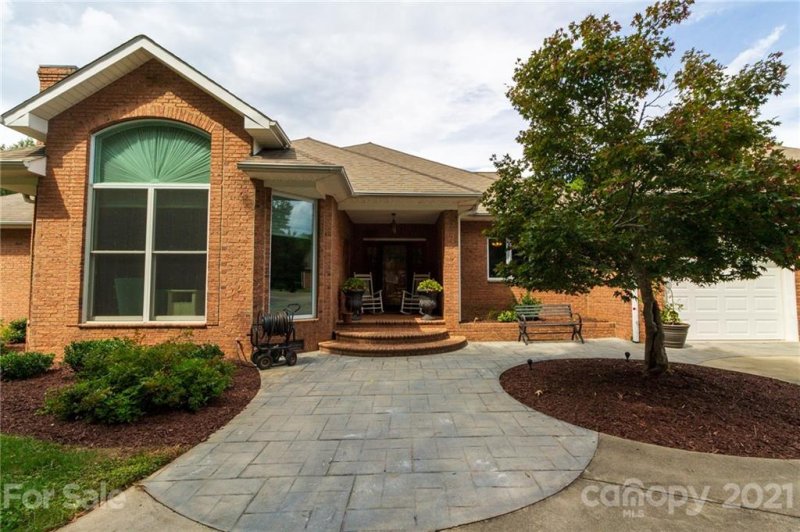 Property image 3 at 130 Lucky Strike Drive, Kings Mountain, NC 28086