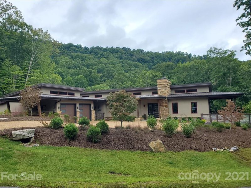 Property image 2 at 121 High Hickory Trail, Swannanoa, NC 28778