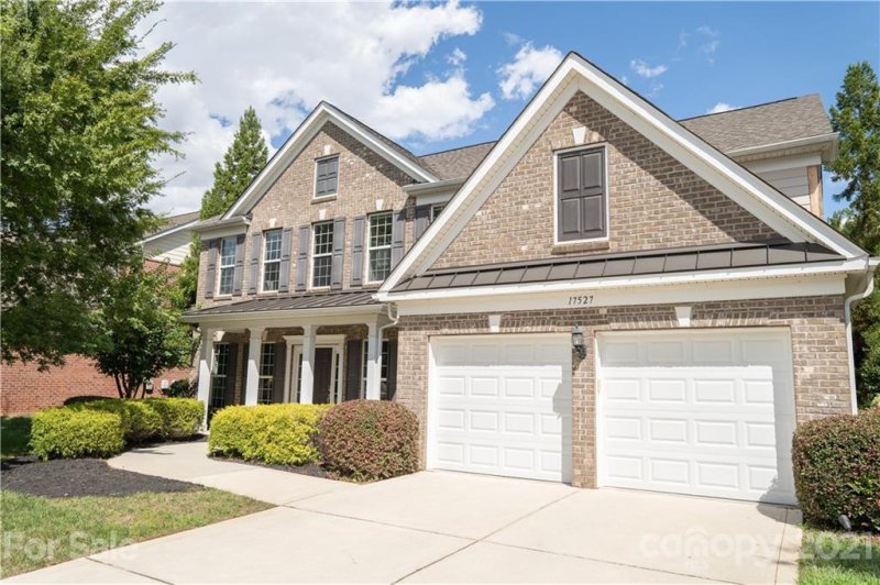 Property image 2 at 17527 Campbell Hall Court, Charlotte, NC 28277