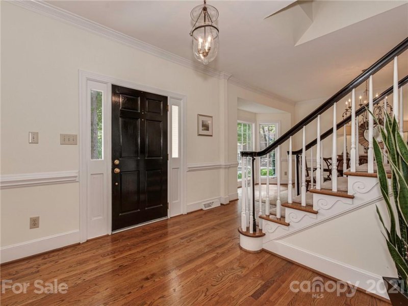 Property image 3 at 908 Longfield Circle, Charlotte, NC 28270