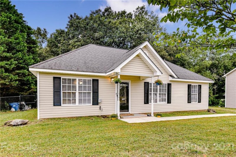 Property image 3 at 2909 Bobwhite Circle, Wingate, NC 28174