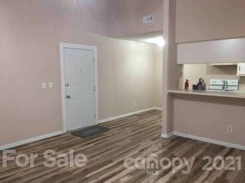 Property image 3 at 9607 Vinca Circle, Charlotte, NC 28213