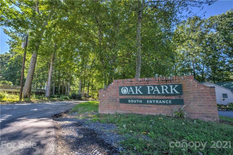 Property image 5 at 312 Maple Leaf Lane, Clyde, NC 28721