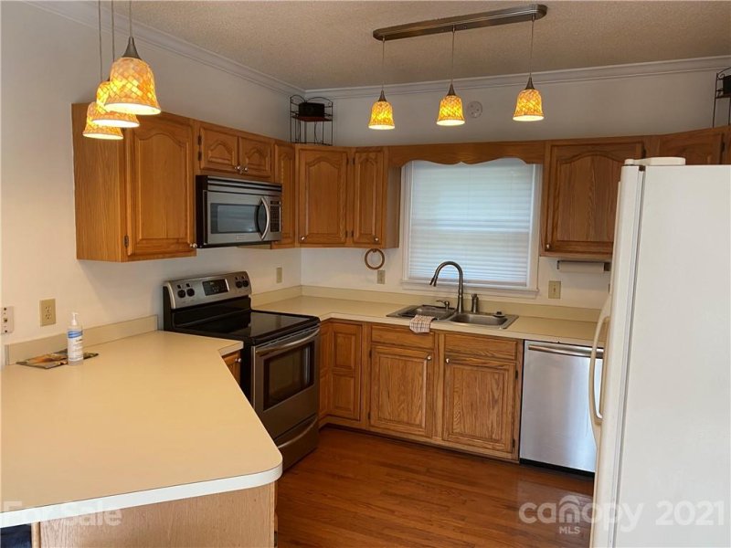 Property image 3 at 207 Brook Valley Drive, Salisbury, NC 28147