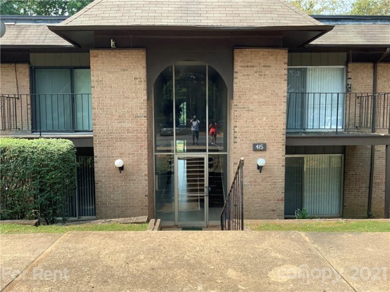 415 Orchard Trace Lane