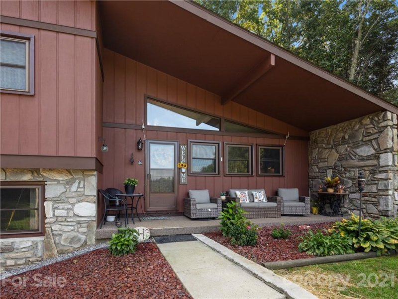 Property image 2 at 46 Loop Road, Clyde, NC 28721