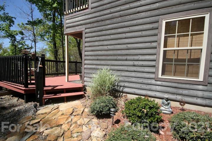 Property image 4 at 219 Lake View Drive, Tryon, NC 28782