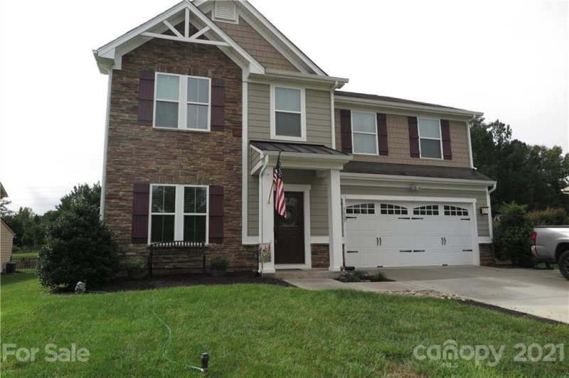 Property image 2 at 3625 English Garden Drive, Gastonia, NC 28056