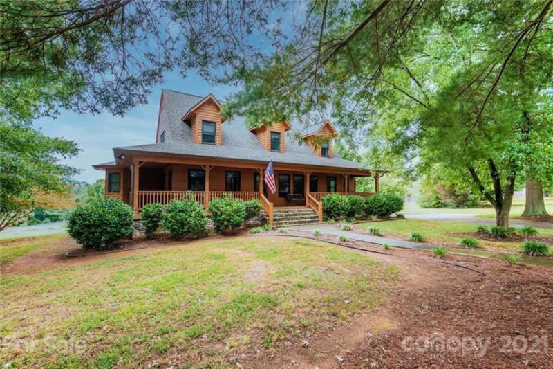 Property image 4 at 11 Knob Hill Road, Taylorsville, NC 28681