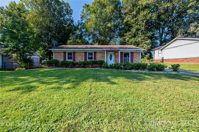 922 Capps Hill Mine Road