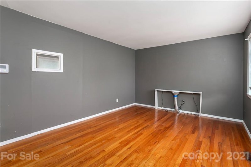 Property image 3 at 9542 Feldbank Drive, Charlotte, NC 28216