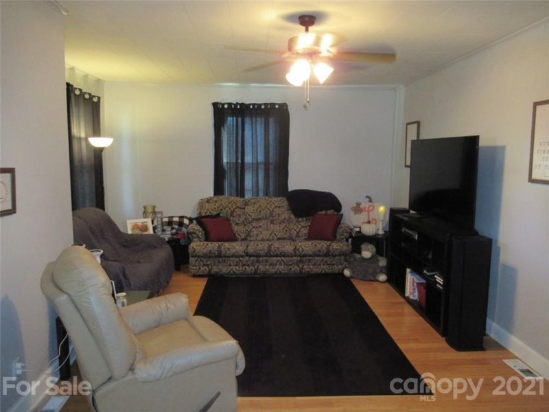 Property image 4 at 202 River Street, High Shoals, NC 28077