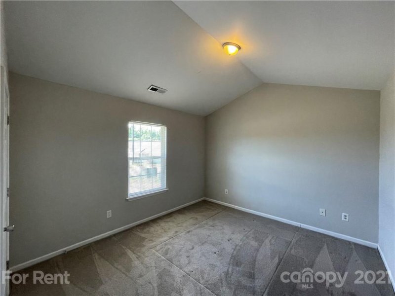 Property image 5 at 621 Mistral Way, Charlotte, NC 28208
