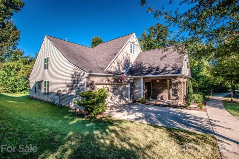 Property image 3 at 17409 Caldwell Track Drive, Huntersville, NC 28078