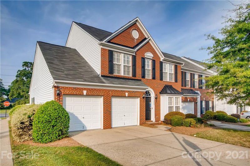 Property image 2 at 13603 Chester Lane, Charlotte, NC 28273