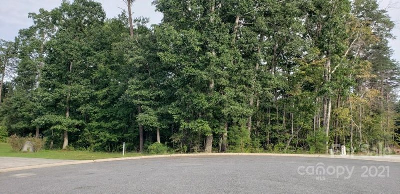 1240 Long Creek Lane