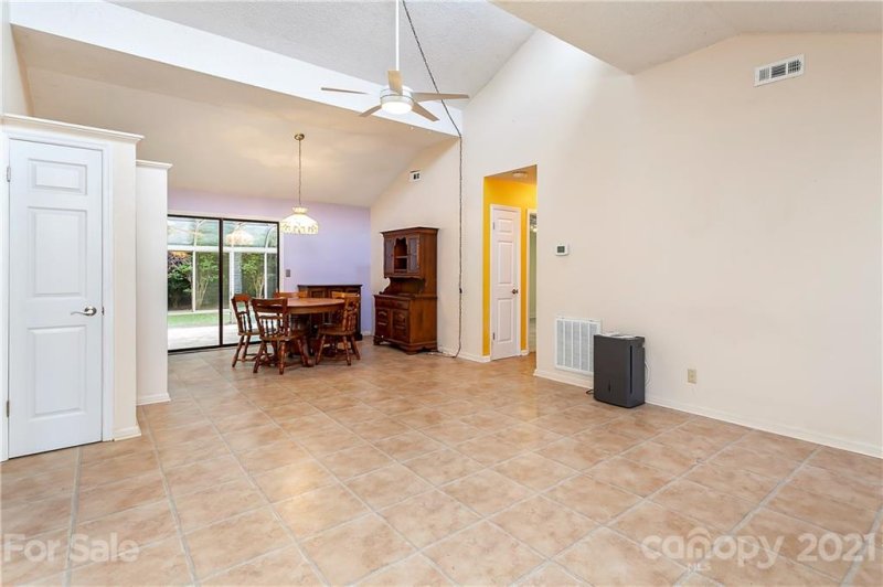 Property image 5 at 6520 Slatewood Road, Charlotte, NC 28212