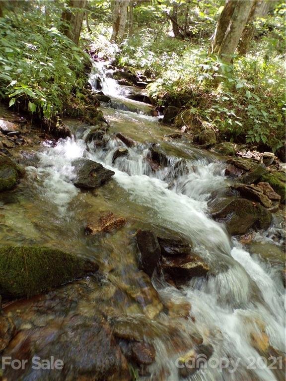 Property image 2 at 414 Jonathan Trail, Maggie Valley, NC 28751