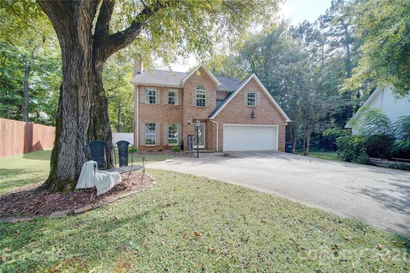 Property image 2 at 4904 Rosena Drive, Charlotte, NC 28227