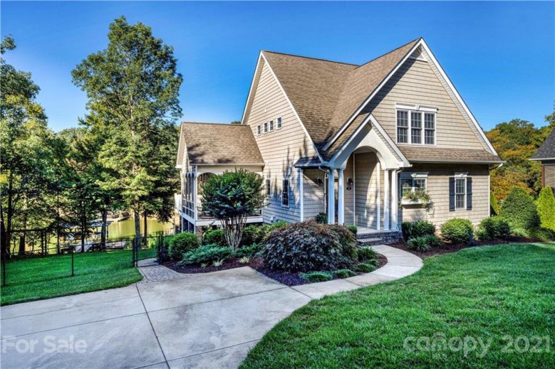 Property image 2 at 72 Snug Harbor Drive, Taylorsville, NC 28681