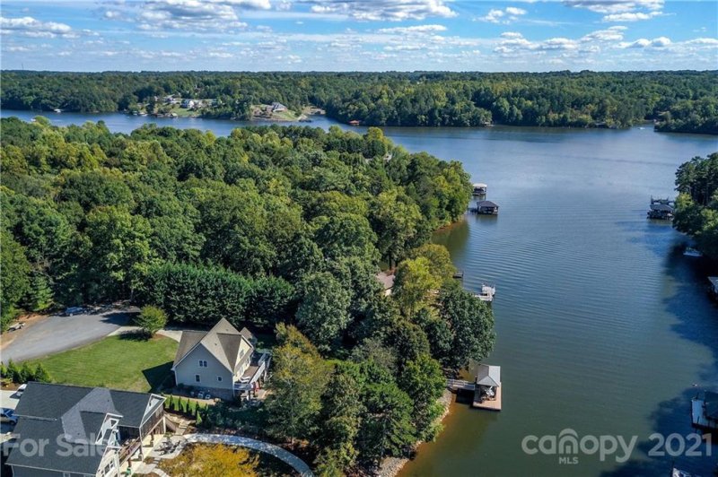 Property image 5 at 72 Snug Harbor Drive, Taylorsville, NC 28681