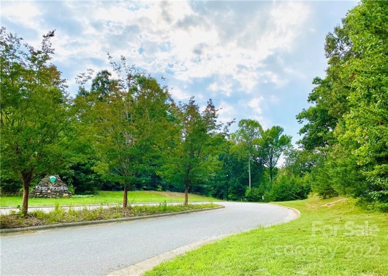 Property image 5 at 5172 Kings Pinnacle Drive, Kings Mountain, NC 28086