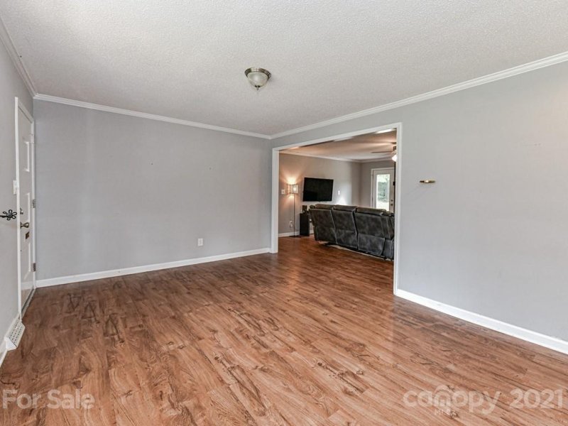 Property image 4 at 1209 Hampshire Drive, Kannapolis, NC 28081