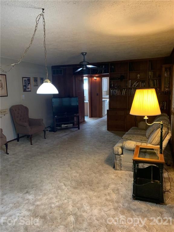 Property image 3 at 218 Dogwood Drive, Mount Holly, NC 28120