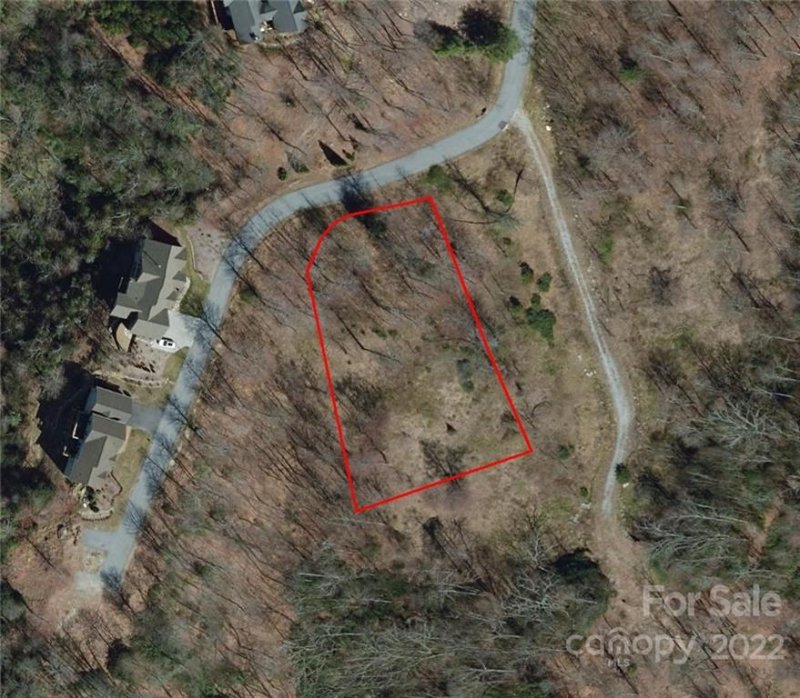 Property image 4 at 1063 Somersby Parkway, Hendersonville, NC 28739