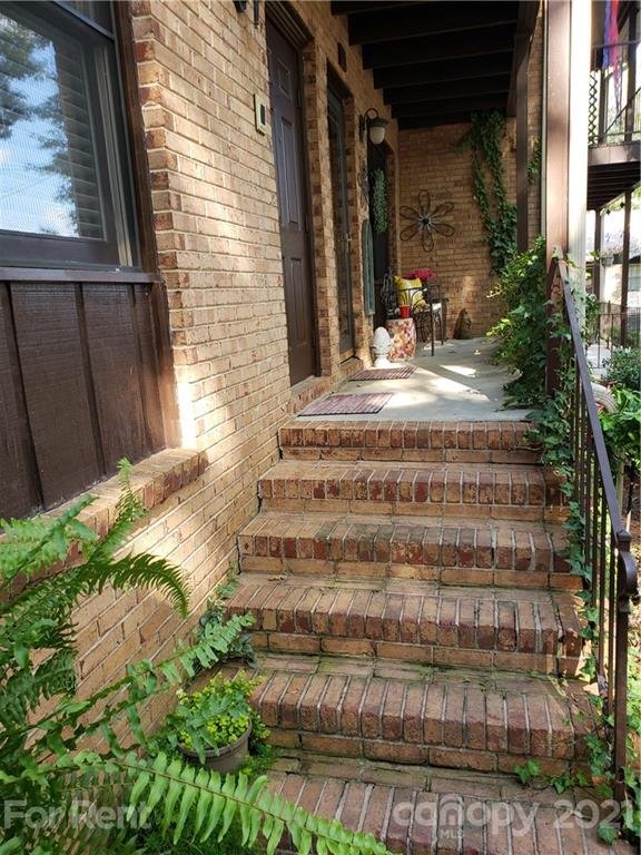 Property image 2 at 851 Nottingham Drive, Gastonia, NC 28054