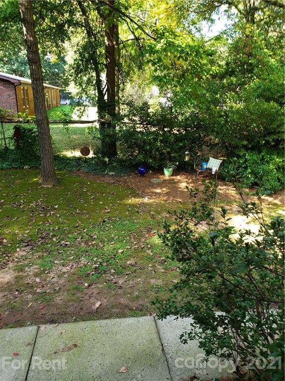 Property image 3 at 851 Nottingham Drive, Gastonia, NC 28054