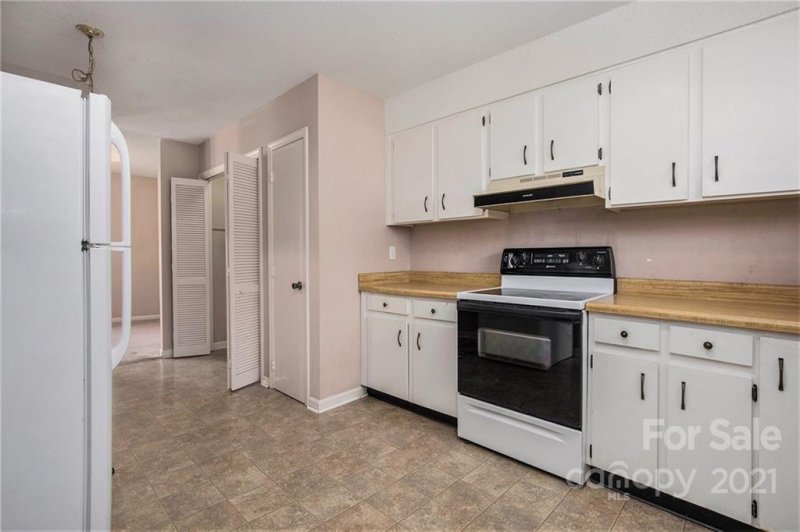 Property image 4 at 11516 Turn Stone Court, Charlotte, NC 28226