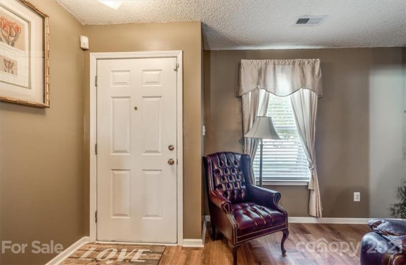 Property image 3 at 5805 Greenway Vista Lane, Charlotte, NC 28216