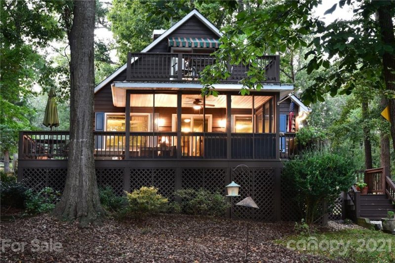 Property image 2 at 714 Springwood Drive, Mount Gilead, NC 27306