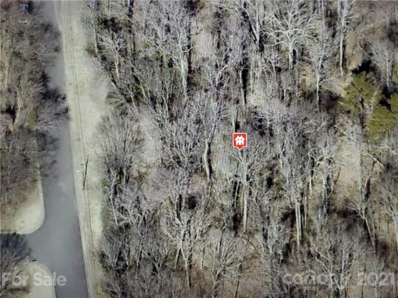 Property image 3 at 2027 Arapaho Drive, Charlotte, NC 28214