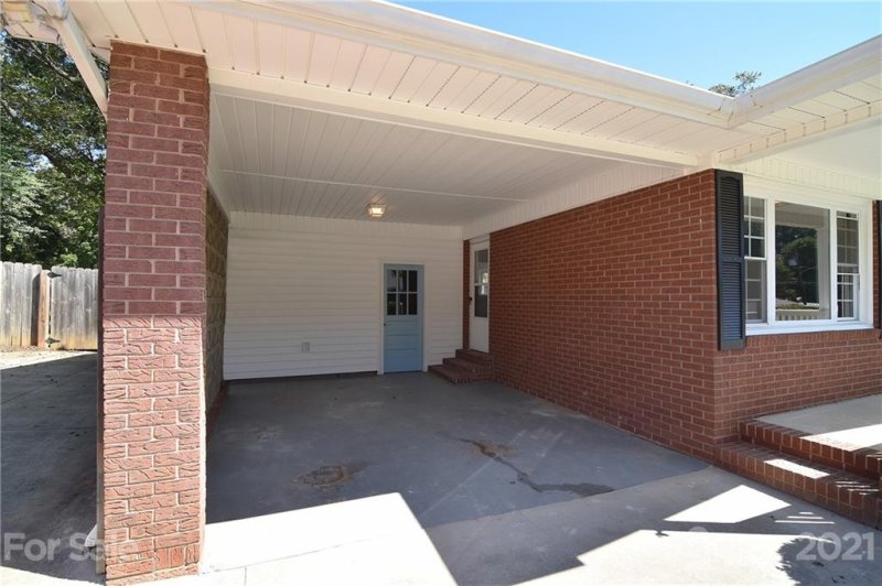 Property image 4 at 343 Walton Drive, Statesville, NC 28625