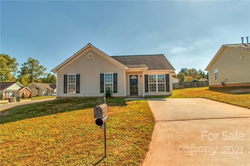 Property image 3 at 2701 Brook Ridge Drive, Bessemer City, NC 28016