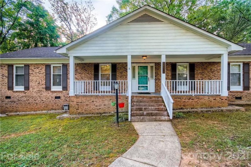 Property image 3 at 16434 Beech Hill Drive, Huntersville, NC 28078