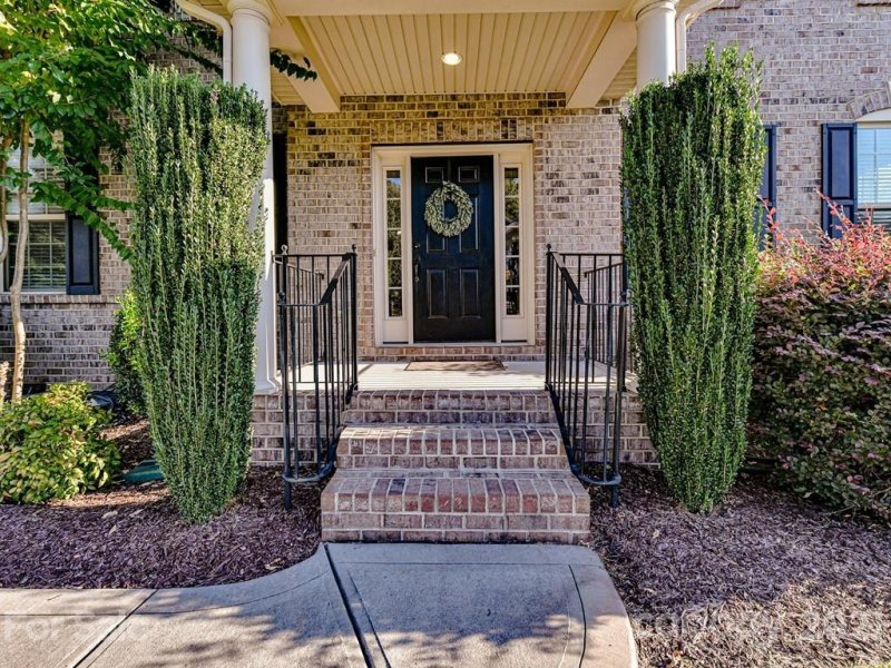 Property image 2 at 805 Pine Valley Court, Weddington, NC 28104