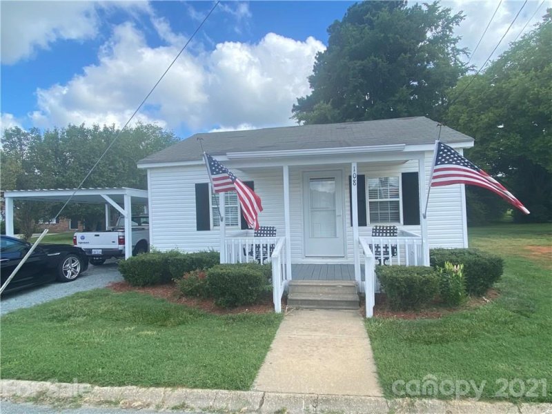Property image 2 at 108 E Wilson Street, Wingate, NC 28174