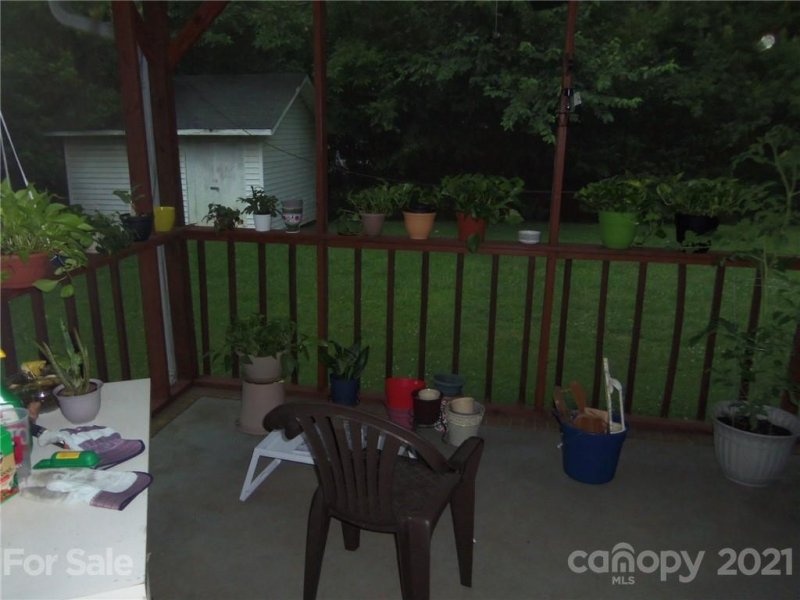 Property image 5 at 2507 Milton Road, Charlotte, NC 28216