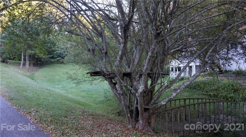 Property image 4 at 189 Maple Leaf Lane, Clyde, NC 28712