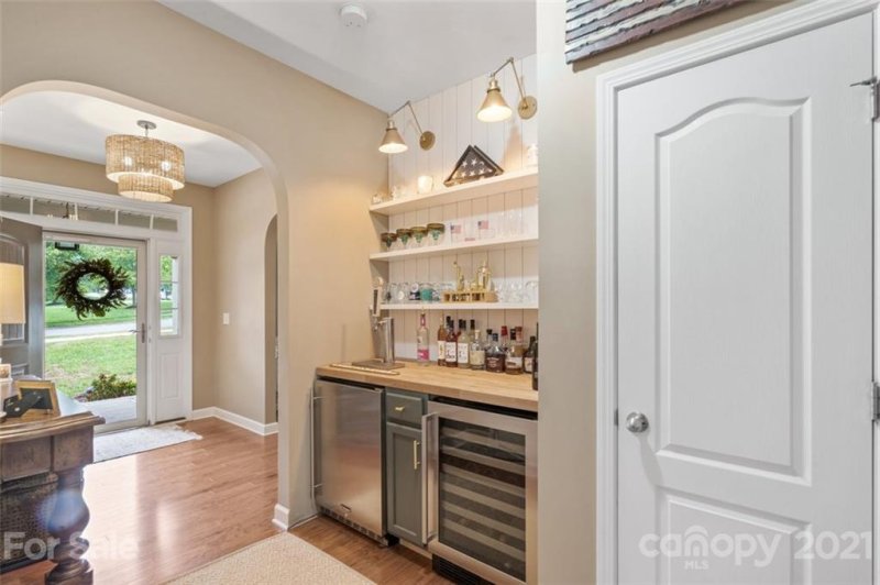 Property image 3 at 105 Branchview Drive, Mooresville, NC 28115