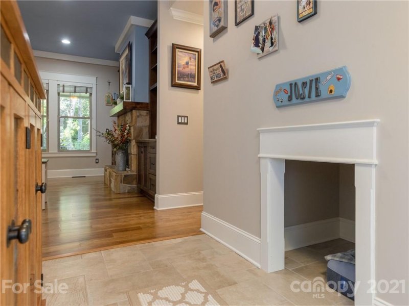Property image 4 at 79 Dusky Court, Hendersonville, NC 28739