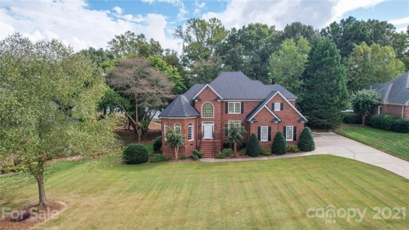 Property image 4 at 1124 Village Lake Drive, Monroe, NC 28110